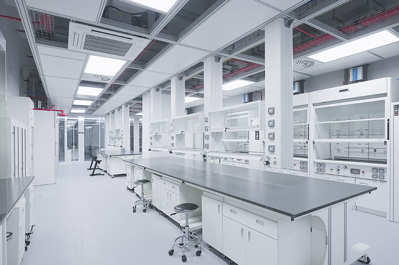 灵丘实验室革新：安全与科技的现代融合